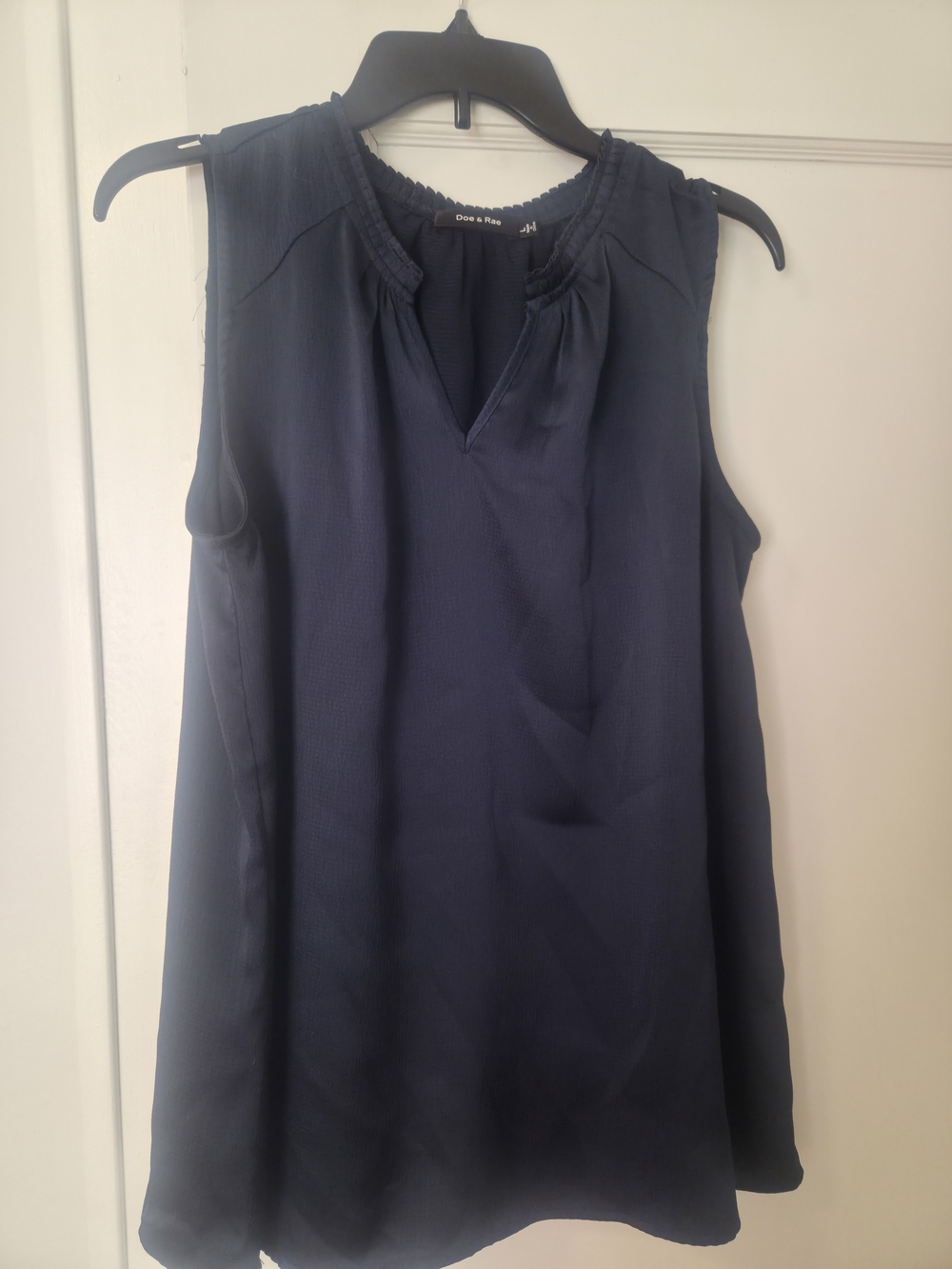 Doe & Rae Navy Sleeveless Split-Neck Camisole Blouse